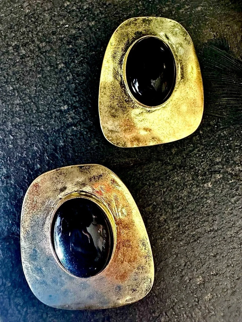 Vintage-Inspired Gold Tone Clip Earrings with Black Cabochon